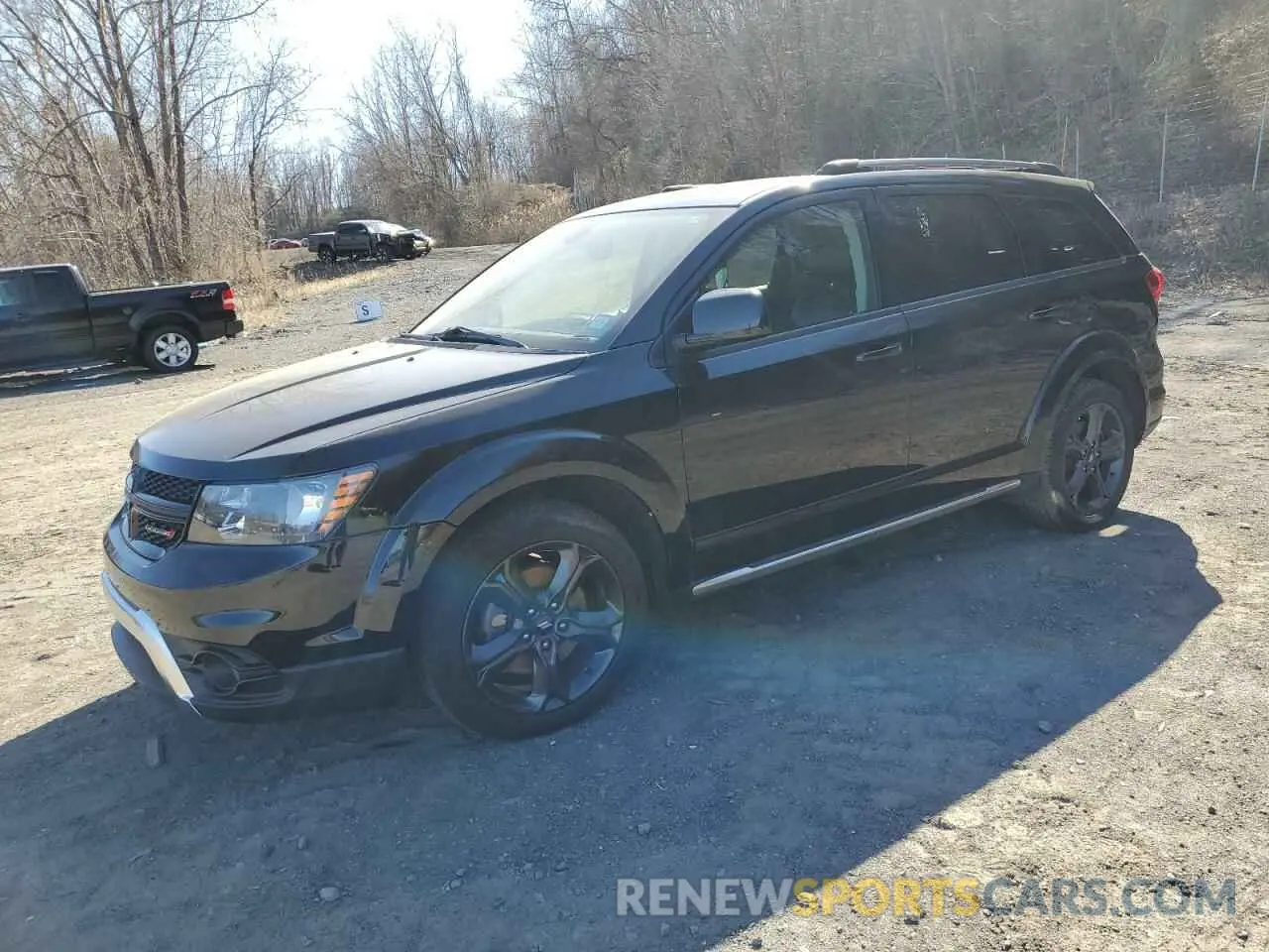 1 Photograph of a damaged car 3C4PDCGB3LT265689 DODGE JOURNEY 2020