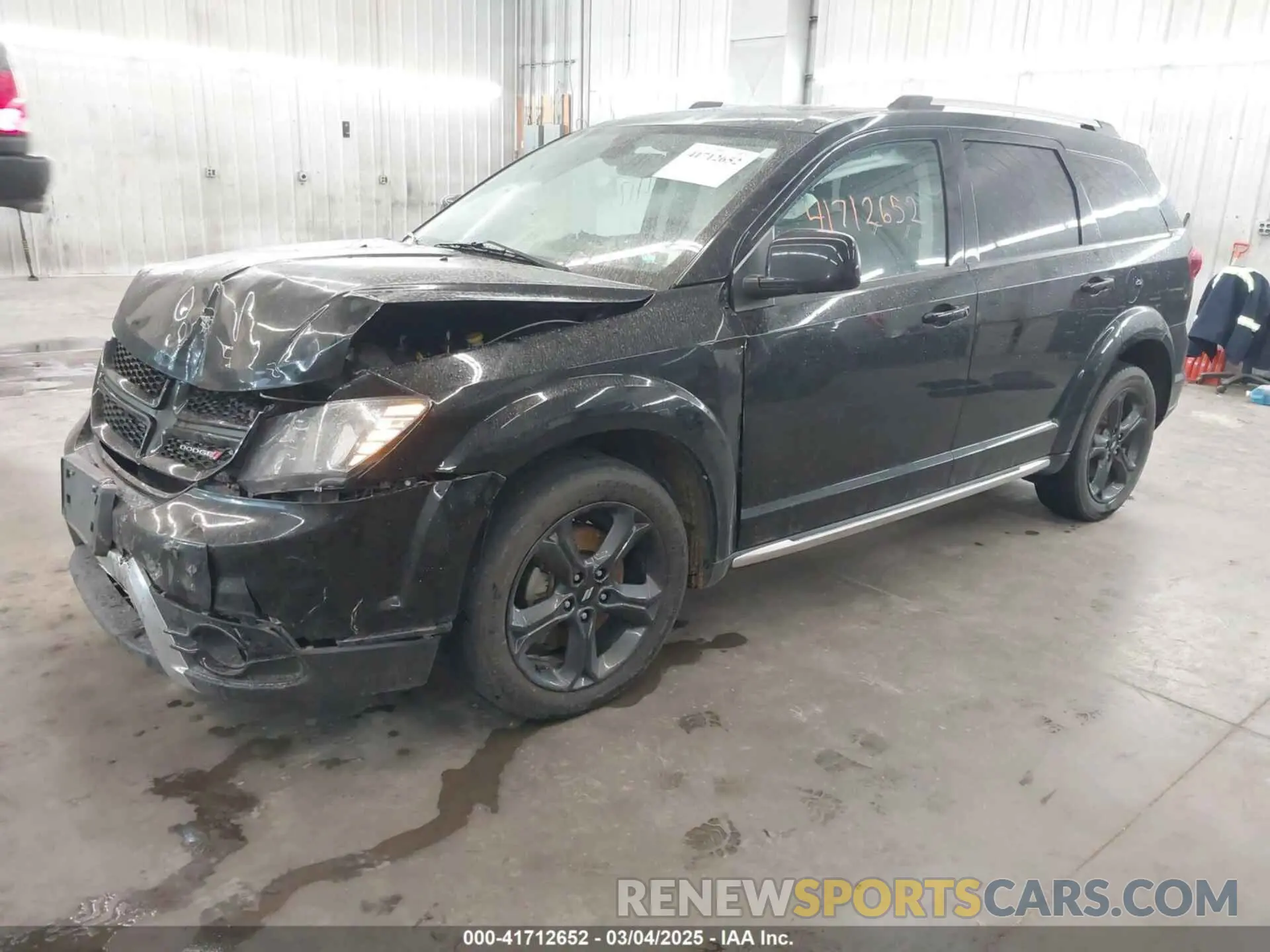 2 Photograph of a damaged car 3C4PDCGB4LT263188 DODGE JOURNEY 2020