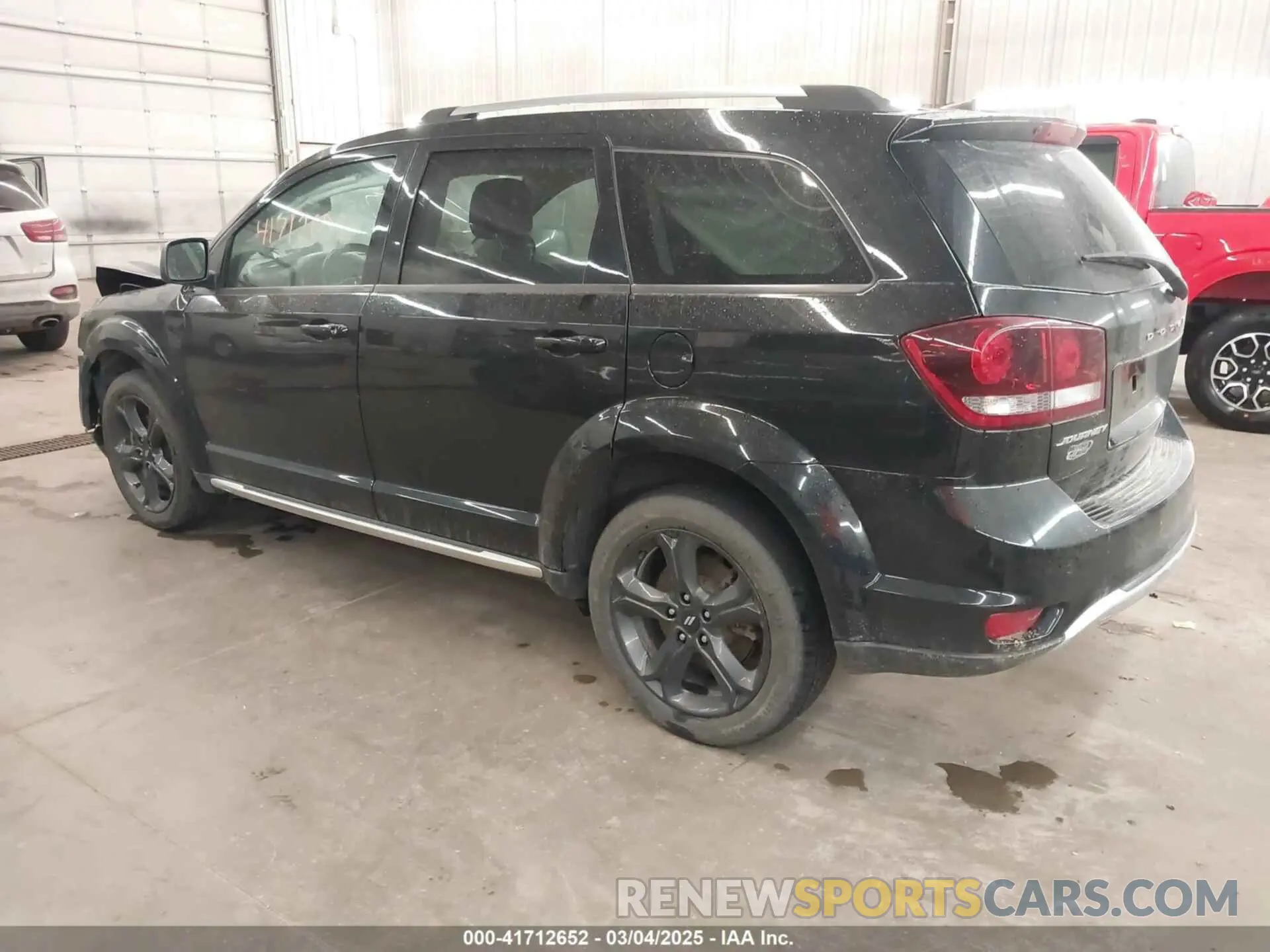 3 Photograph of a damaged car 3C4PDCGB4LT263188 DODGE JOURNEY 2020