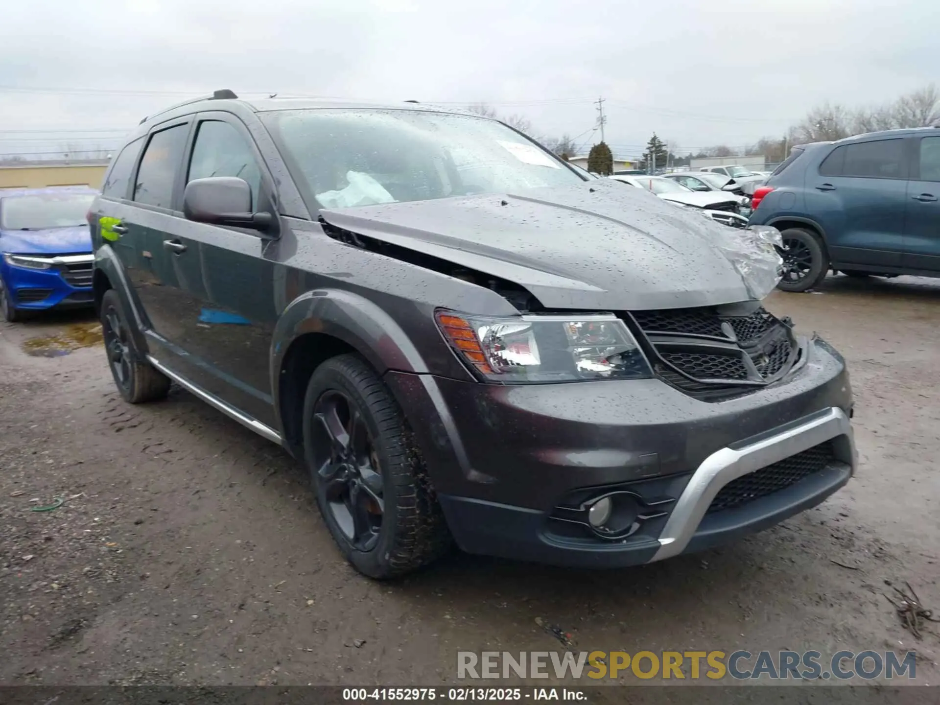 1 Photograph of a damaged car 3C4PDCGB4LT271100 DODGE JOURNEY 2020