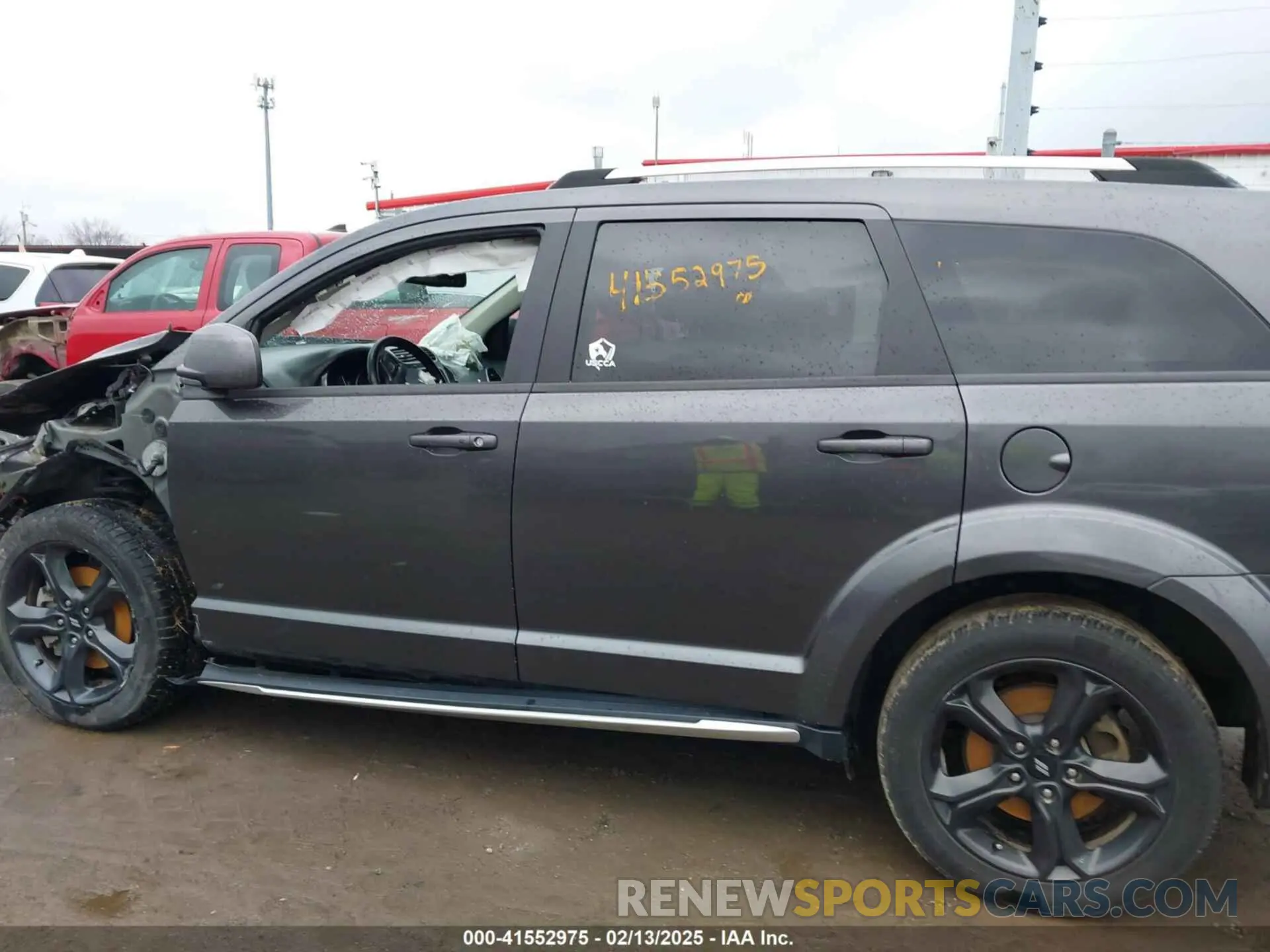 15 Photograph of a damaged car 3C4PDCGB4LT271100 DODGE JOURNEY 2020