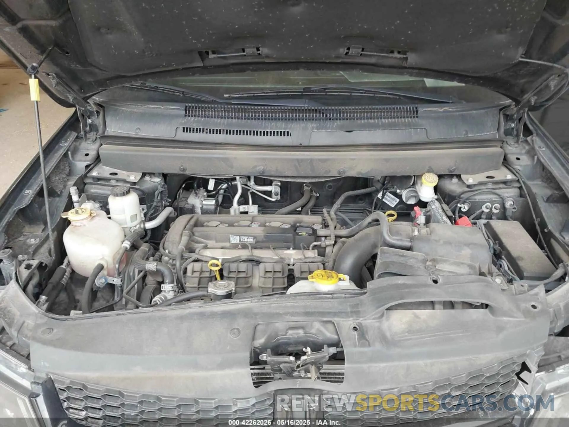 10 Photograph of a damaged car 3C4PDCGB5LT188789 DODGE JOURNEY 2020