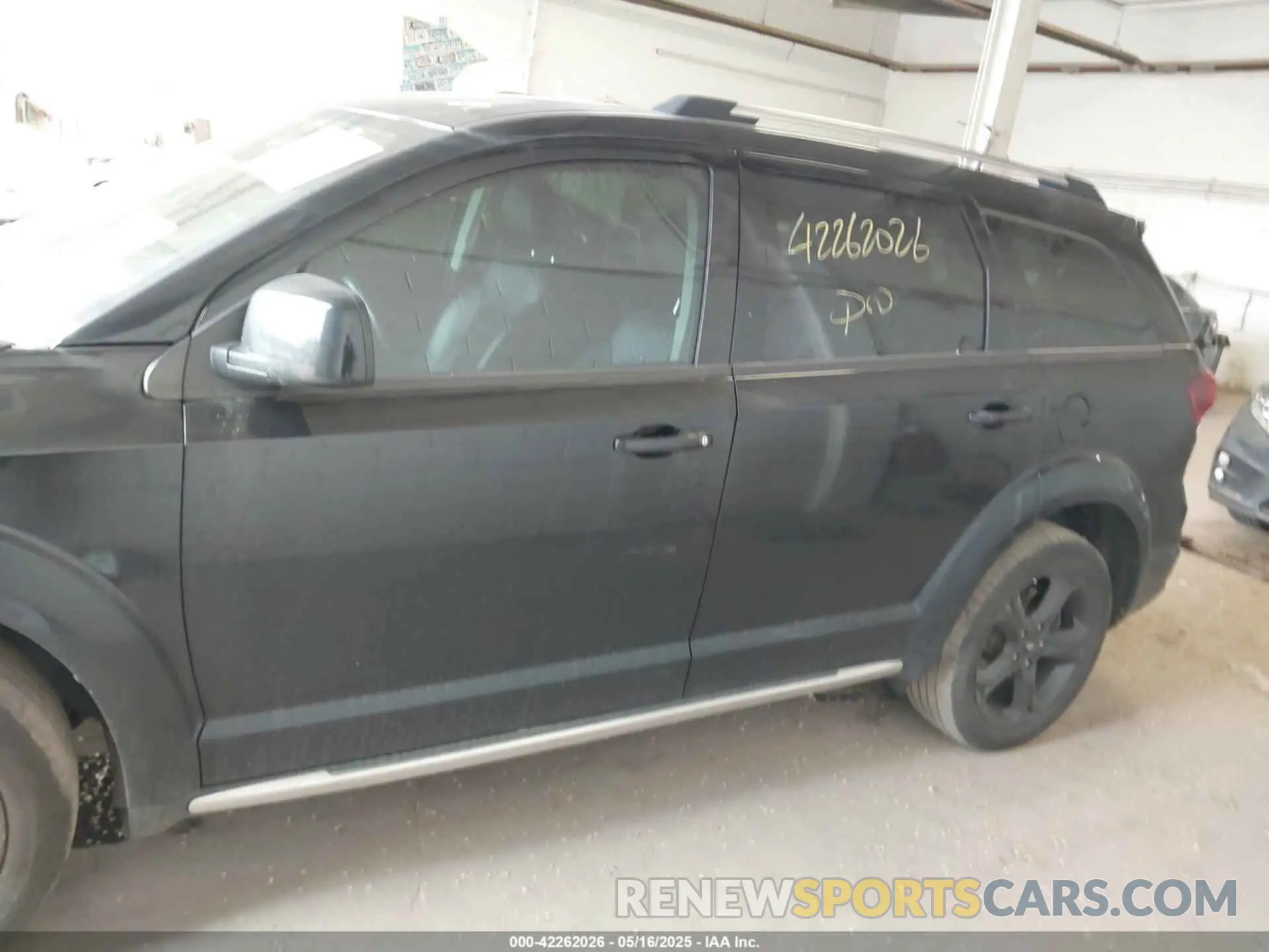 14 Photograph of a damaged car 3C4PDCGB5LT188789 DODGE JOURNEY 2020