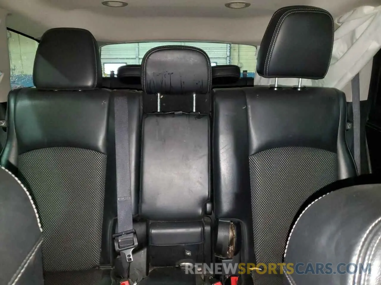 10 Photograph of a damaged car 3C4PDCGB5LT265841 DODGE JOURNEY 2020