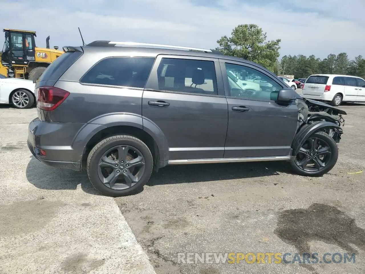 3 Photograph of a damaged car 3C4PDCGB6LT271129 DODGE JOURNEY 2020