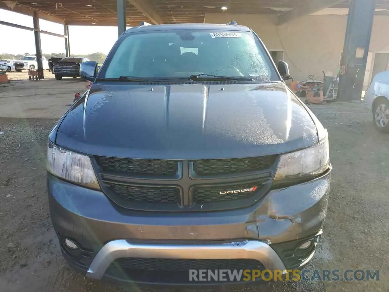 5 Photograph of a damaged car 3C4PDCGB7LT206516 DODGE JOURNEY 2020