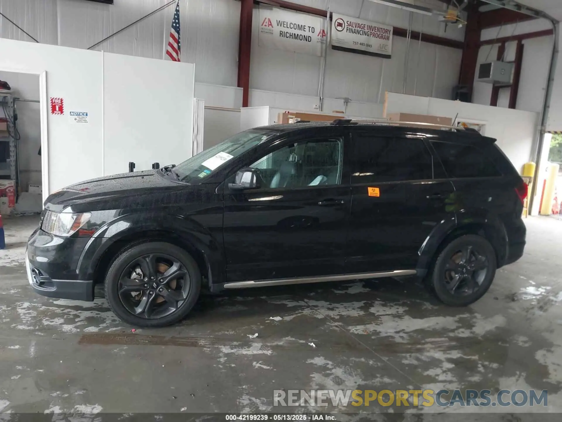 14 Photograph of a damaged car 3C4PDCGB7LT263363 DODGE JOURNEY 2020
