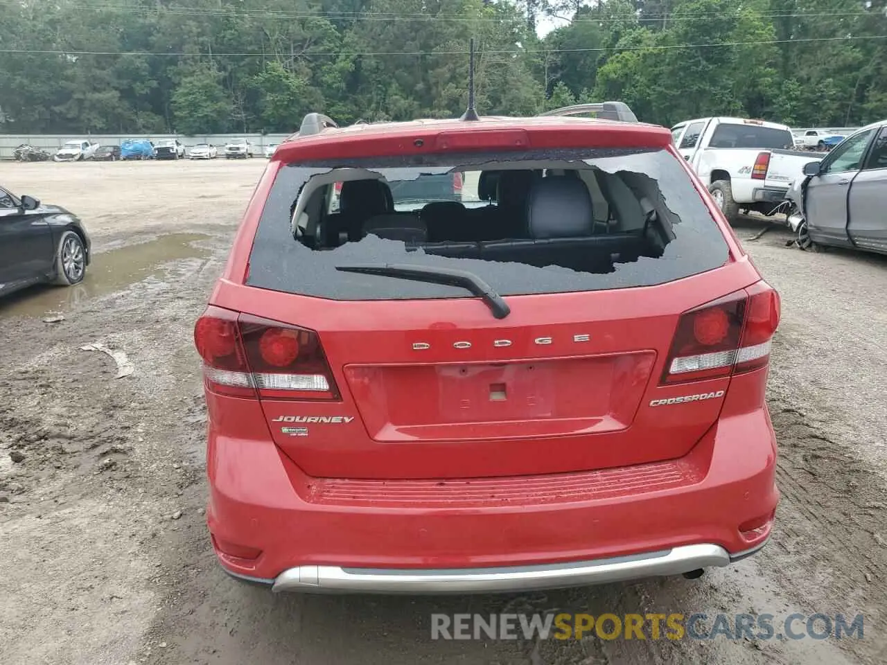 6 Photograph of a damaged car 3C4PDCGB9LT201138 DODGE JOURNEY 2020