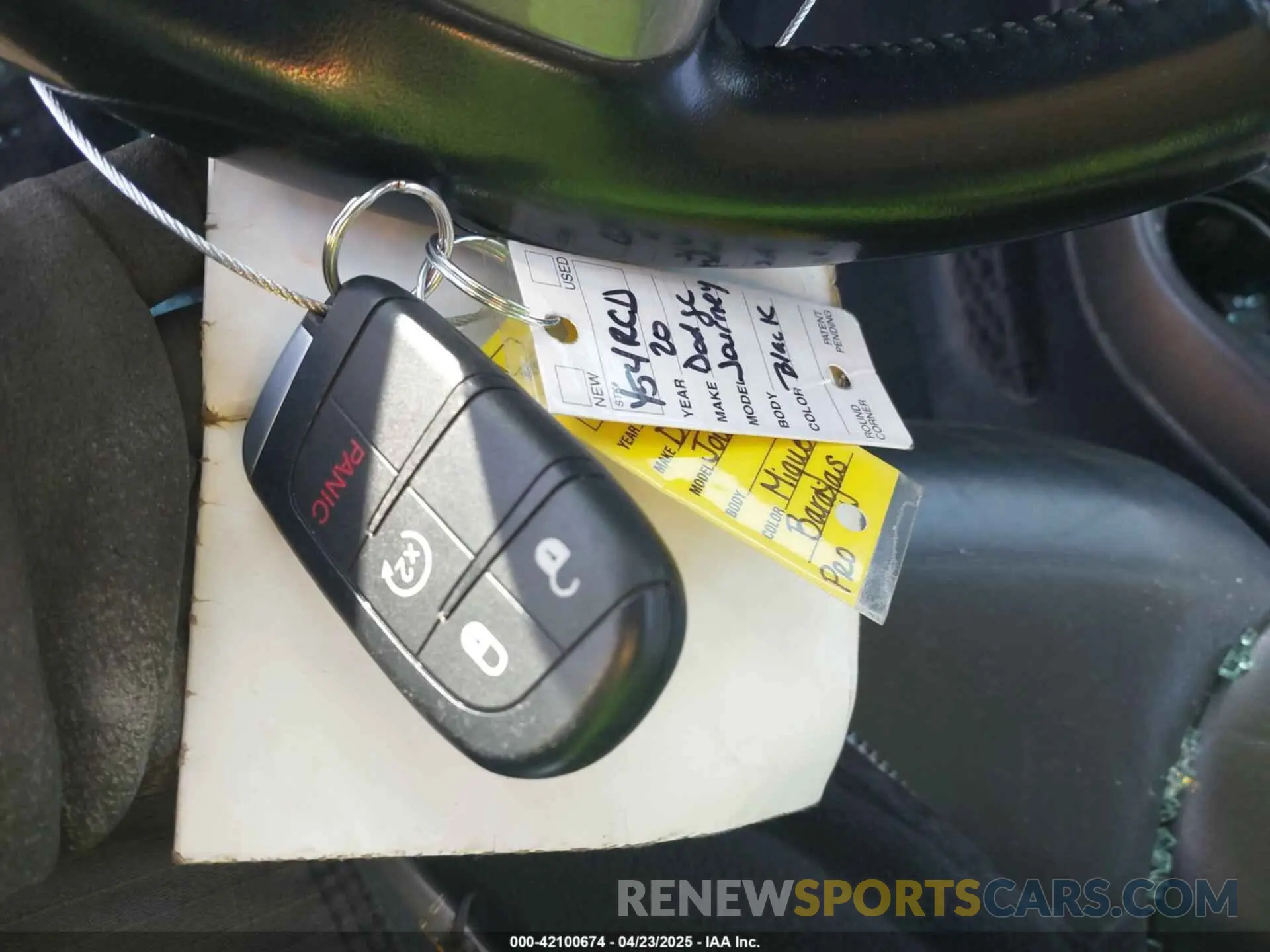 11 Photograph of a damaged car 3C4PDCGB9LT212673 DODGE JOURNEY 2020