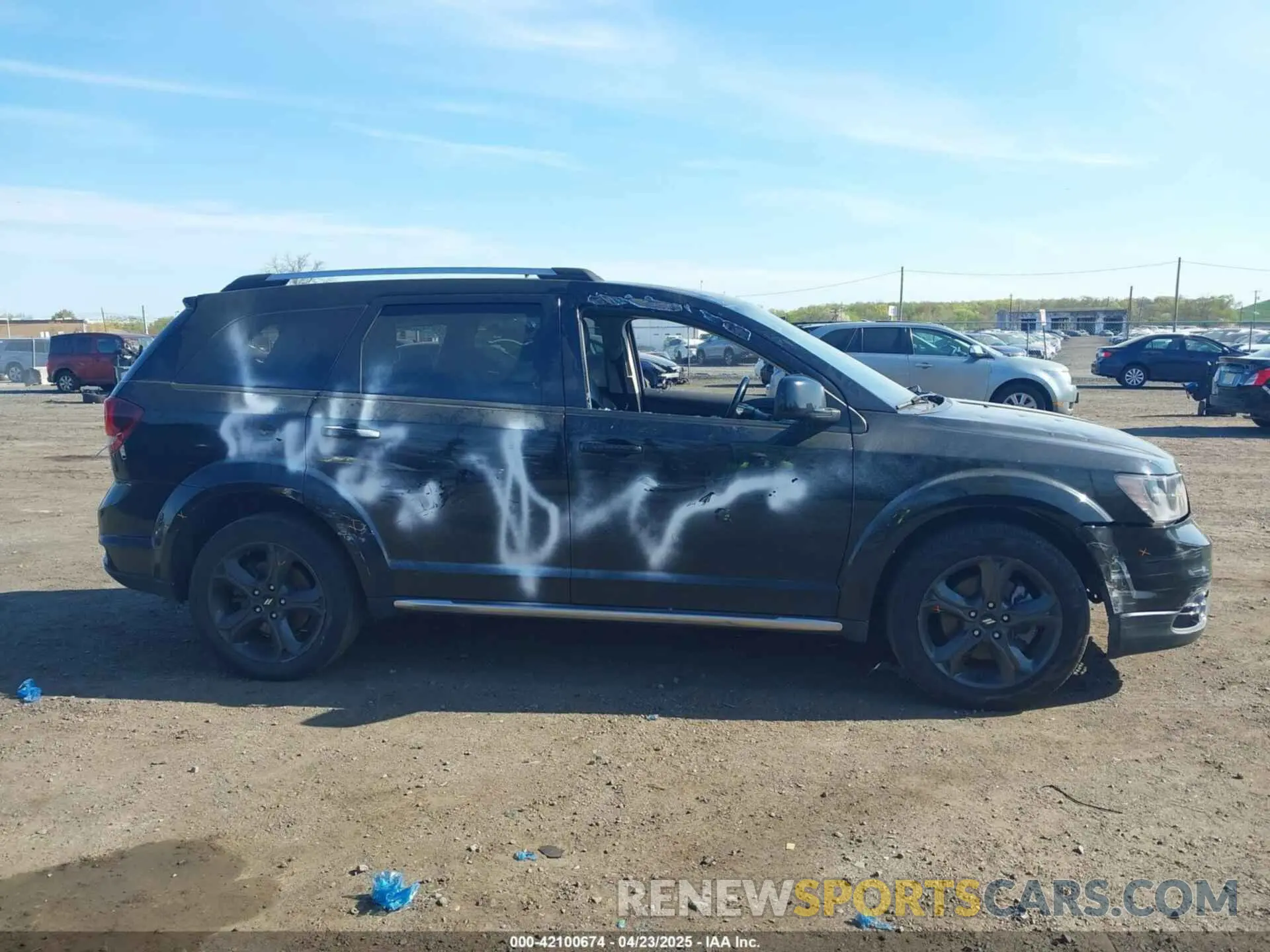13 Photograph of a damaged car 3C4PDCGB9LT212673 DODGE JOURNEY 2020