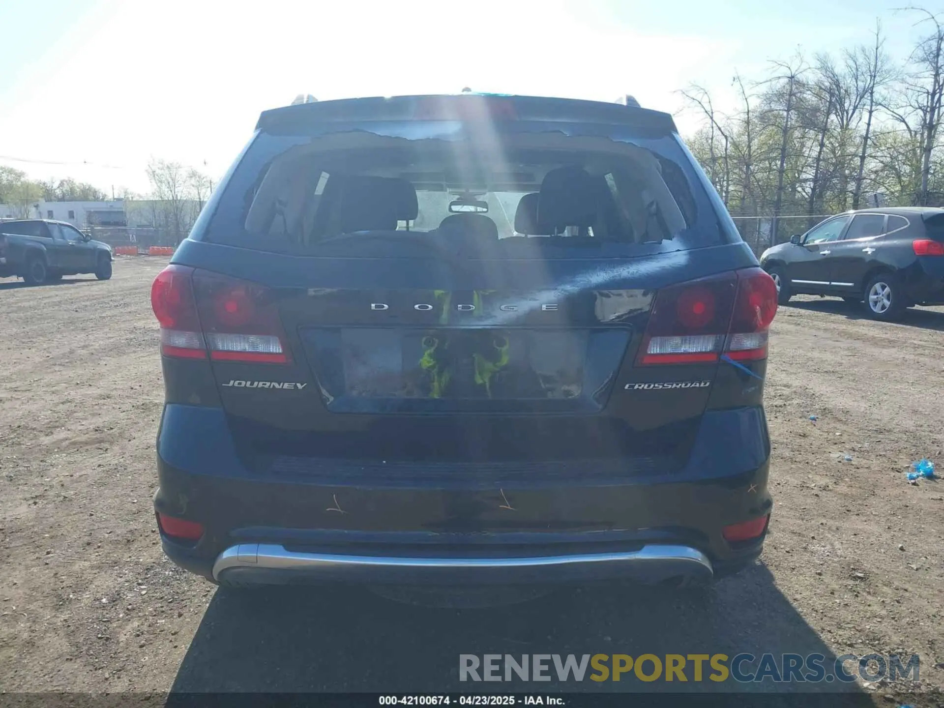 16 Photograph of a damaged car 3C4PDCGB9LT212673 DODGE JOURNEY 2020