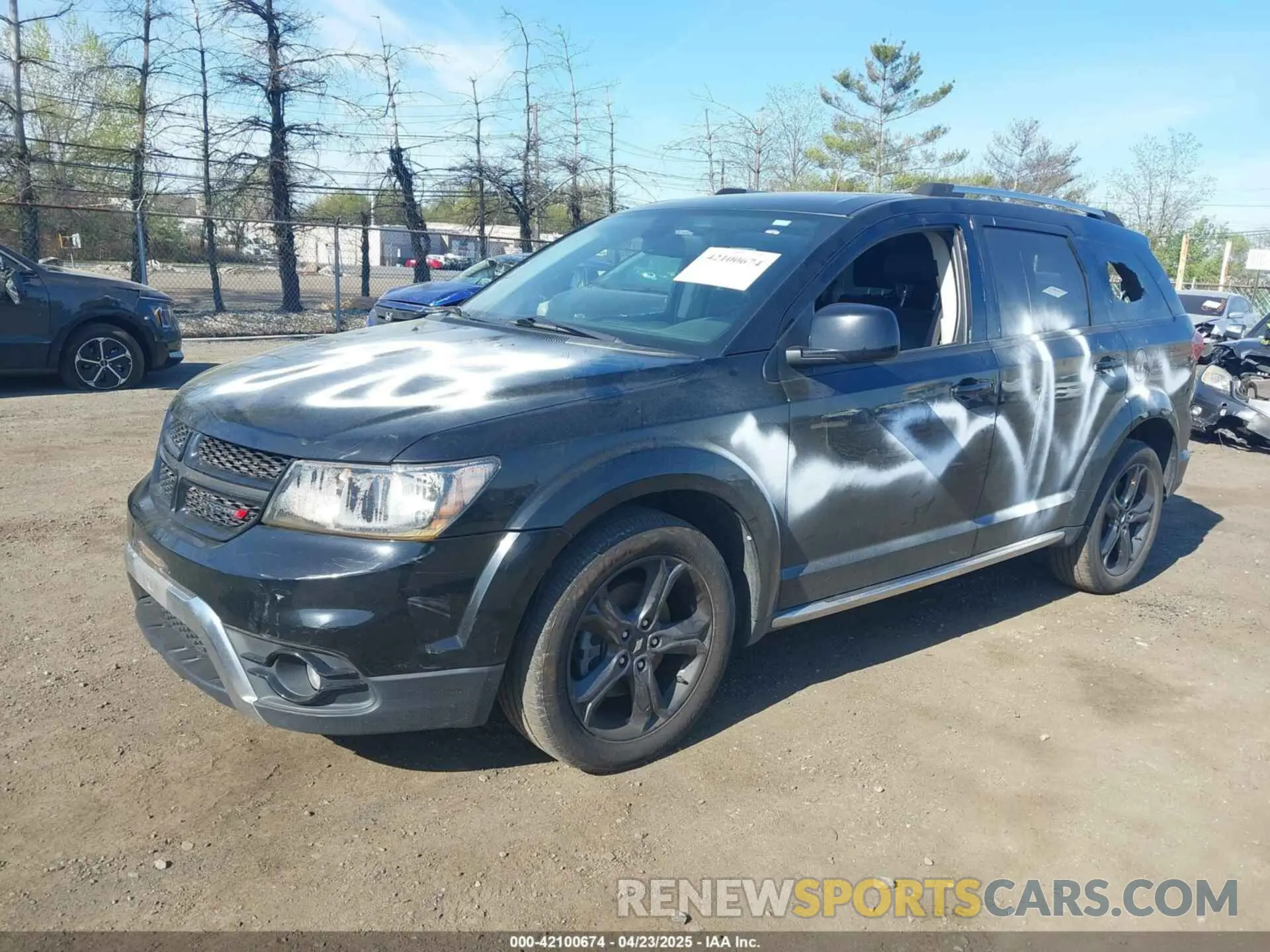 2 Photograph of a damaged car 3C4PDCGB9LT212673 DODGE JOURNEY 2020