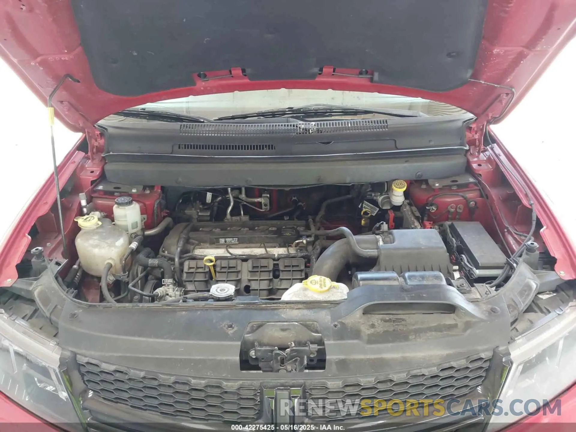 10 Photograph of a damaged car 3C4PDCGB9LT263770 DODGE JOURNEY 2020
