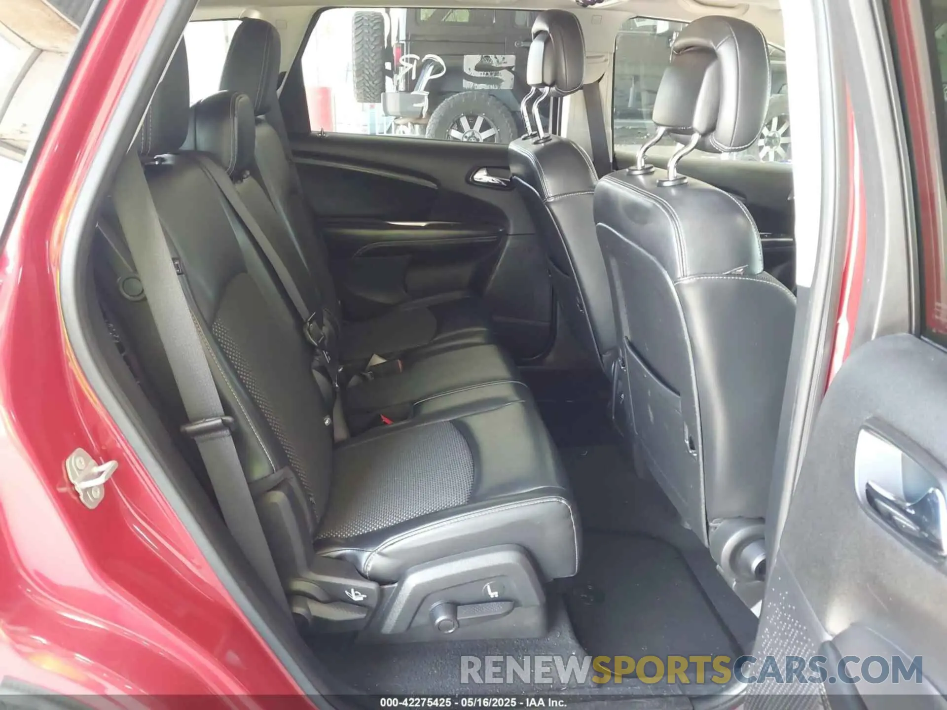 8 Photograph of a damaged car 3C4PDCGB9LT263770 DODGE JOURNEY 2020