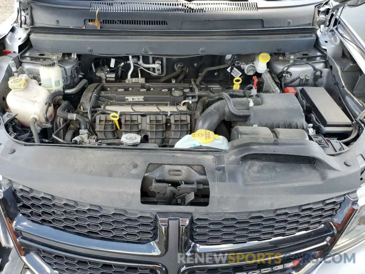 12 Photograph of a damaged car 3C4PDCGBXLT271084 DODGE JOURNEY 2020