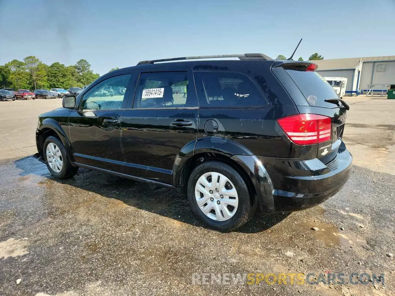 2 Photograph of a damaged car 3C4PDCAB1HT562041 DODGE JOURNEY 2024