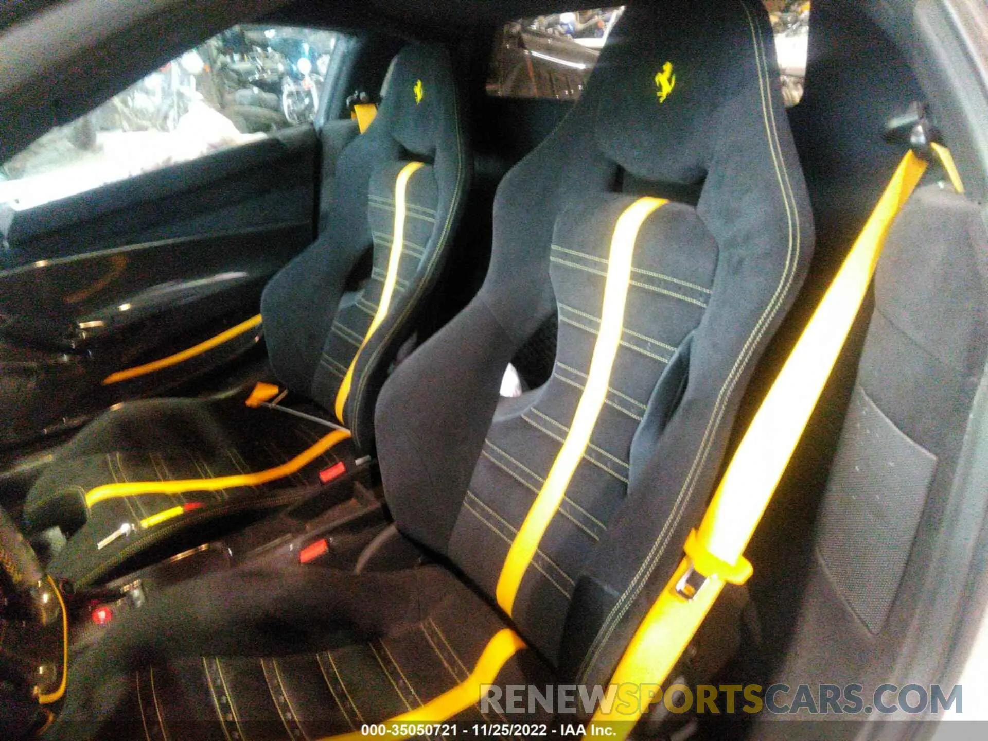 8 Photograph of a damaged car ZFF90HLA4L0249983 FERRARI 488 PISTA 2020