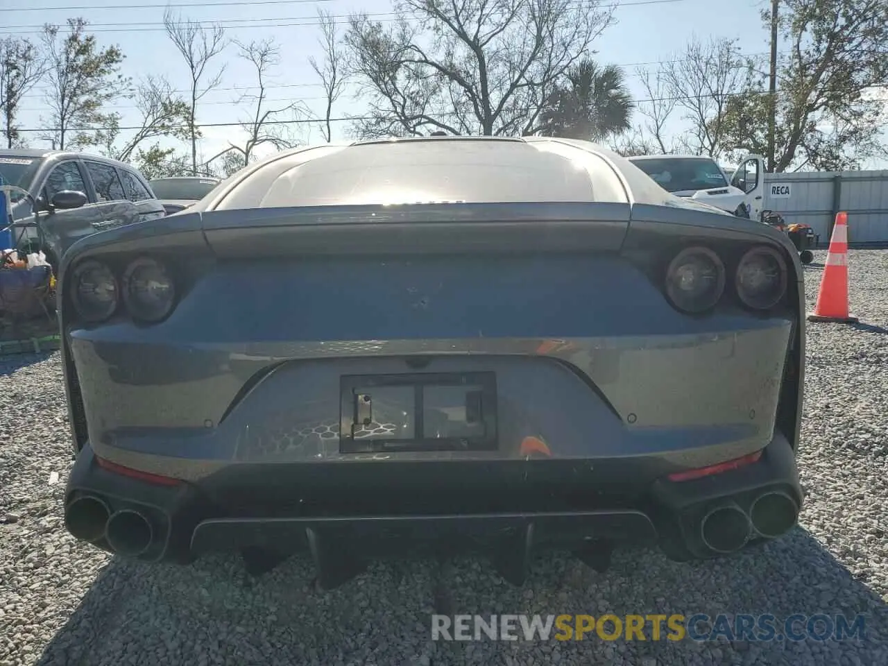 6 Photograph of a damaged car ZFF83CLA8K0240465 FERRARI 812 2019