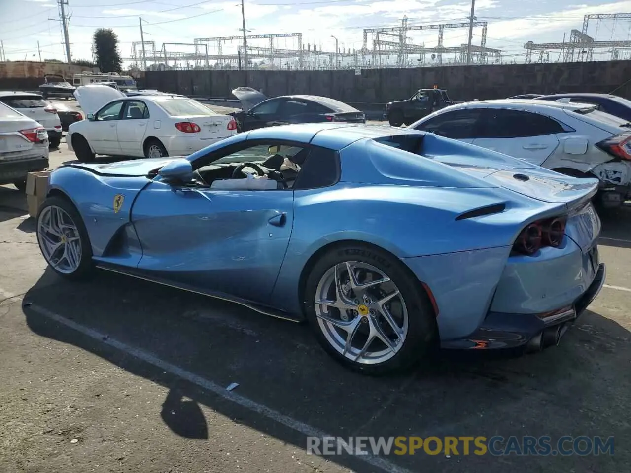 2 Photograph of a damaged car ZFF97CMA1M0265718 FERRARI 812 2021