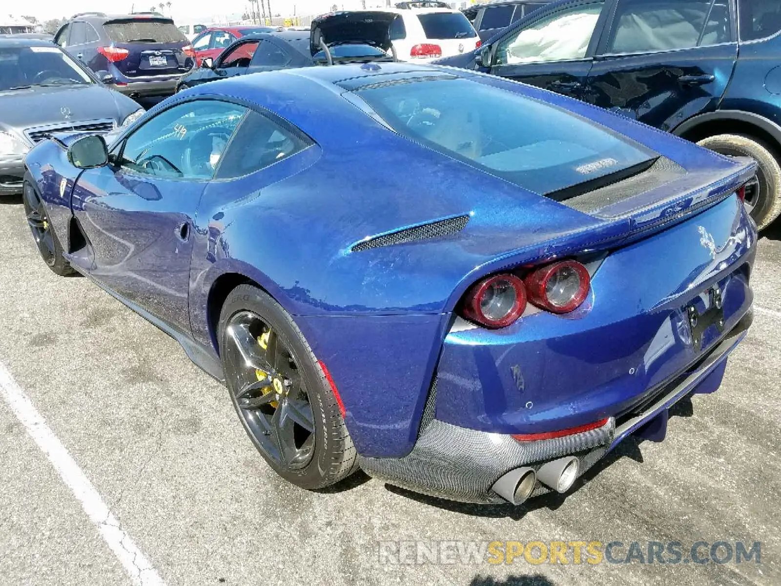 3 Photograph of a damaged car ZFF83CLA5K0245283 FERRARI 812 SUPERF 2019