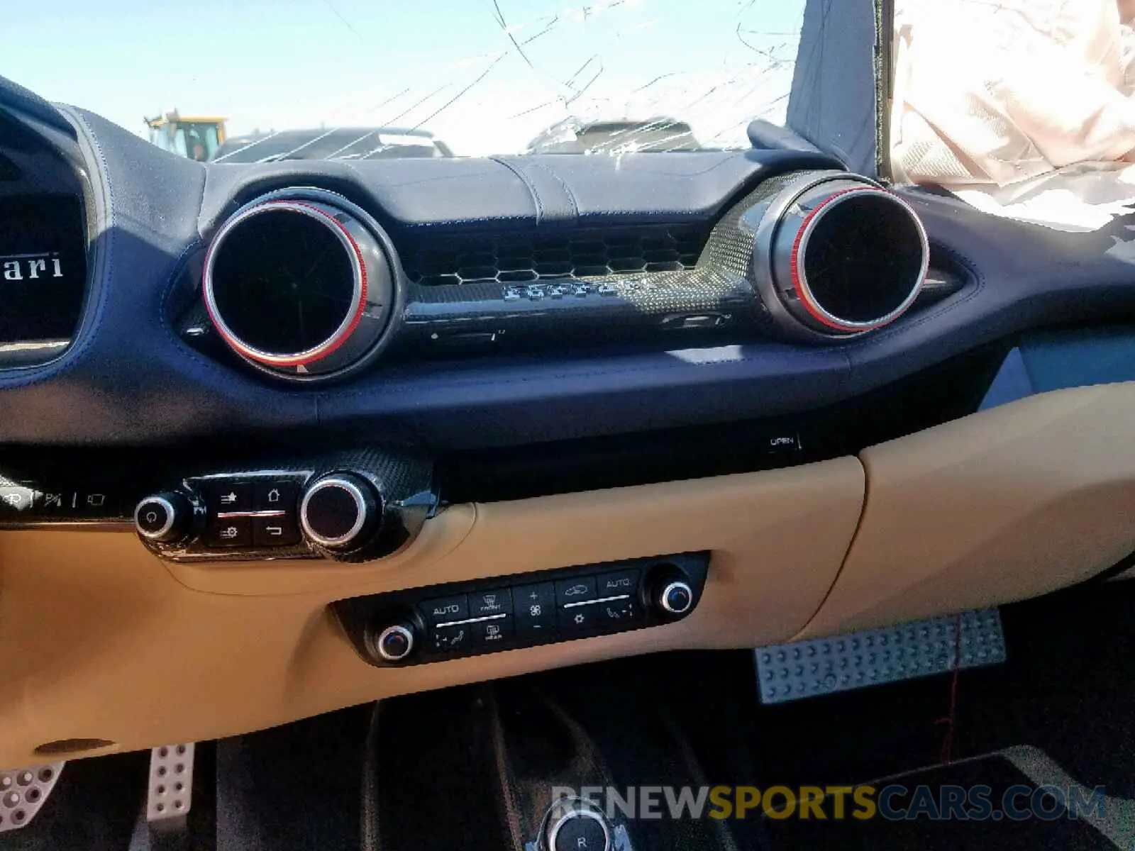 9 Photograph of a damaged car ZFF83CLA5K0245283 FERRARI 812 SUPERF 2019