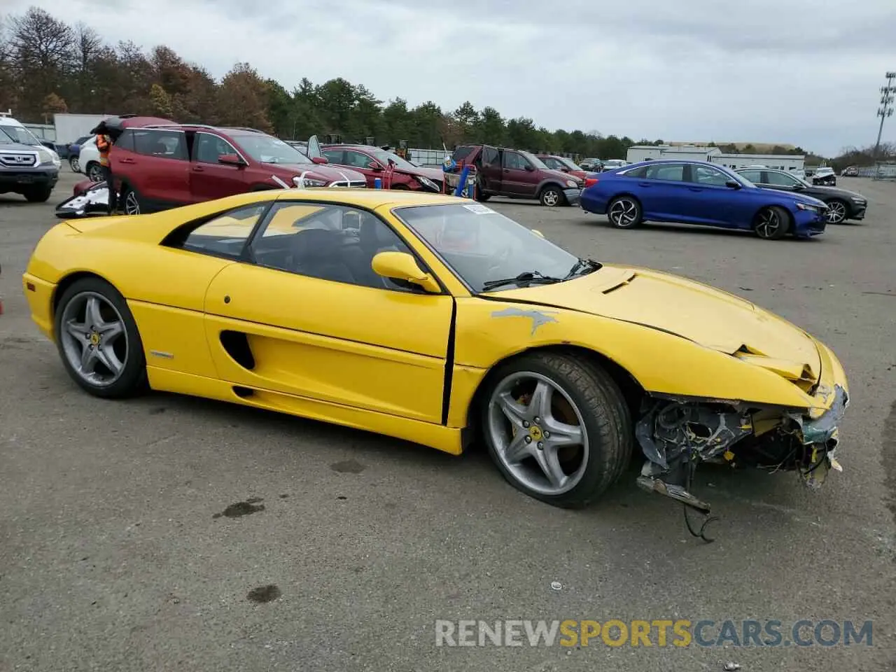 4 Photograph of a damaged car ZFFXR42AXW0111036 FERRARI ALL MODELS 1998