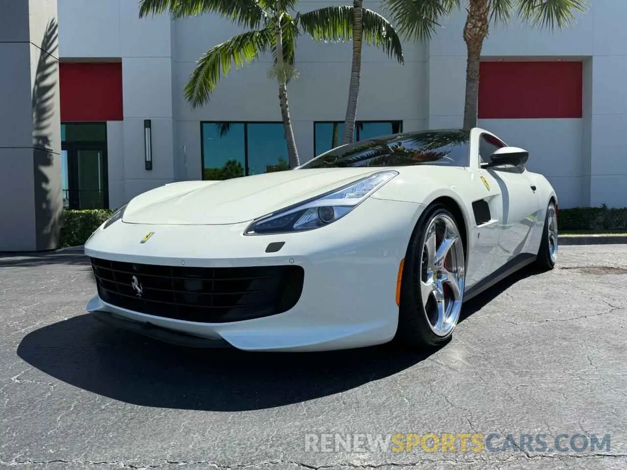 2 Photograph of a damaged car ZFF82YNA1L0250XXX FERRARI ALL MODELS 2020