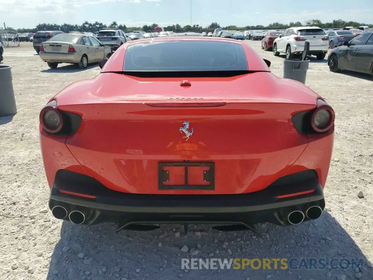 6 Photograph of a damaged car ZFF89FPAXL0250619 FERRARI ALL MODELS 2020