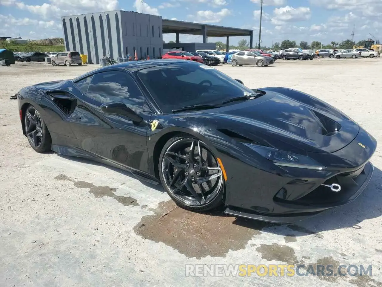 4 Photograph of a damaged car ZFF92LLA8M0268230 FERRARI ALL MODELS 2021