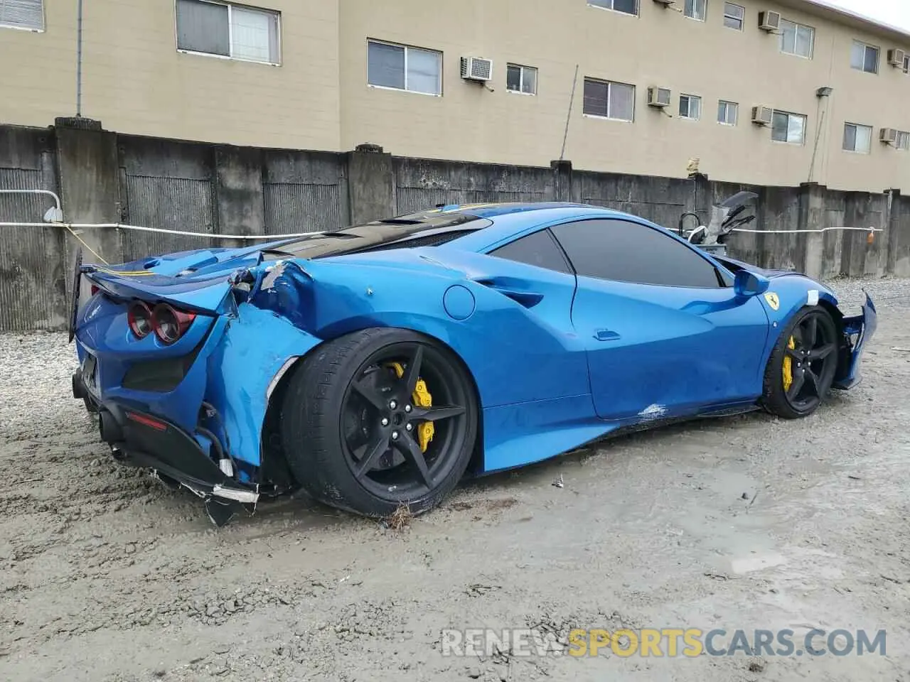 3 Photograph of a damaged car ZFF92LLA9M0264378 FERRARI ALL MODELS 2021