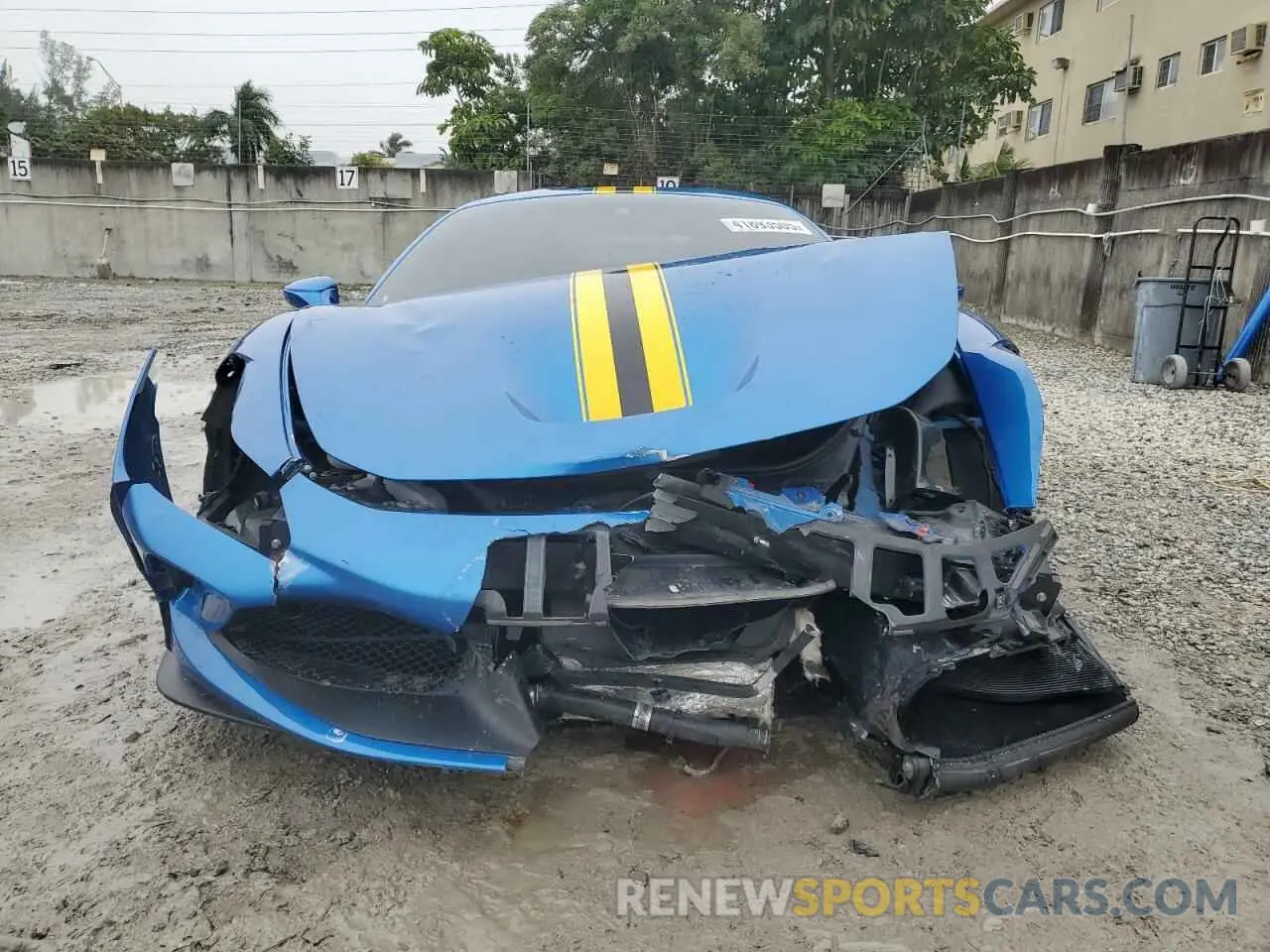 5 Photograph of a damaged car ZFF92LLA9M0264378 FERRARI ALL MODELS 2021