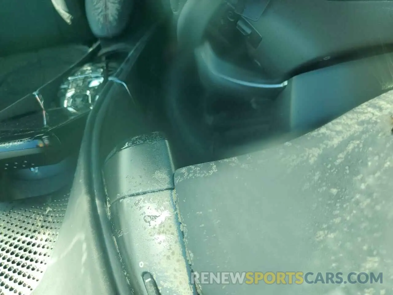 8 Photograph of a damaged car ZFF98RNAXN0269816 FERRARI ALL MODELS 2022
