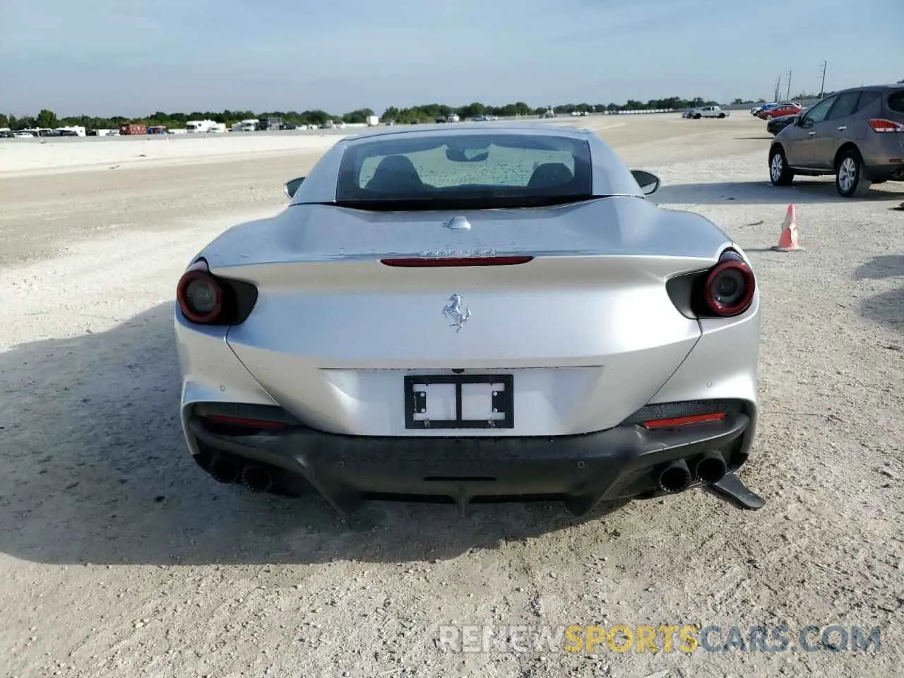 6 Photograph of a damaged car ZFF02RPA8P0296832 FERRARI ALL MODELS 2023