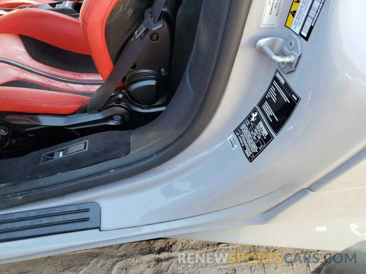 12 Photograph of a damaged car ZFF93LMA3P0292449 FERRARI ALL MODELS 2023