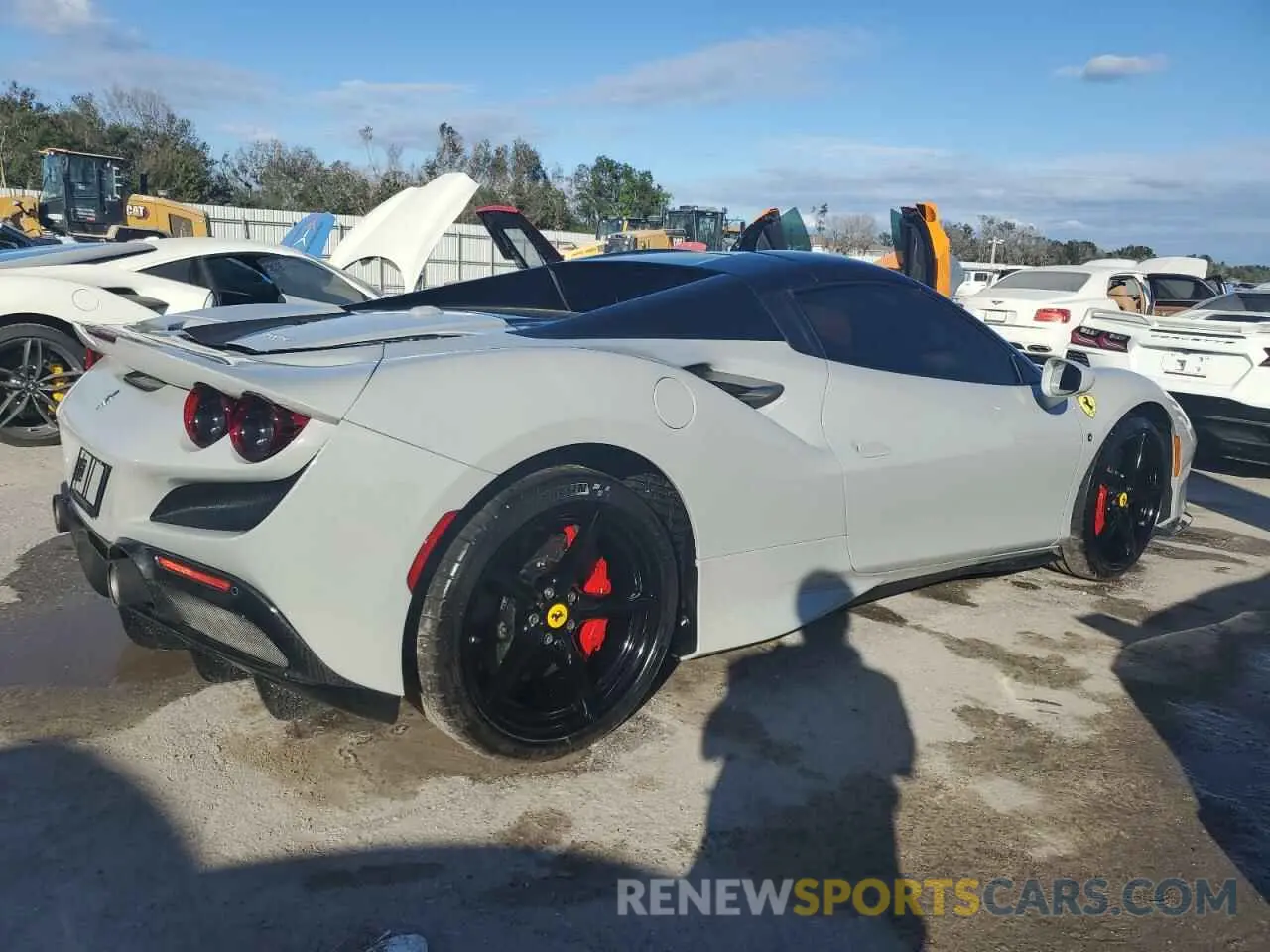 3 Photograph of a damaged car ZFF93LMA3P0292449 FERRARI ALL MODELS 2023