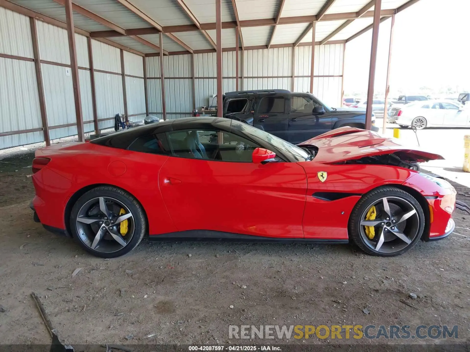 13 Photograph of a damaged car ZFF02RPA6P0299535 FERRARI PORTOFINO M 2023
