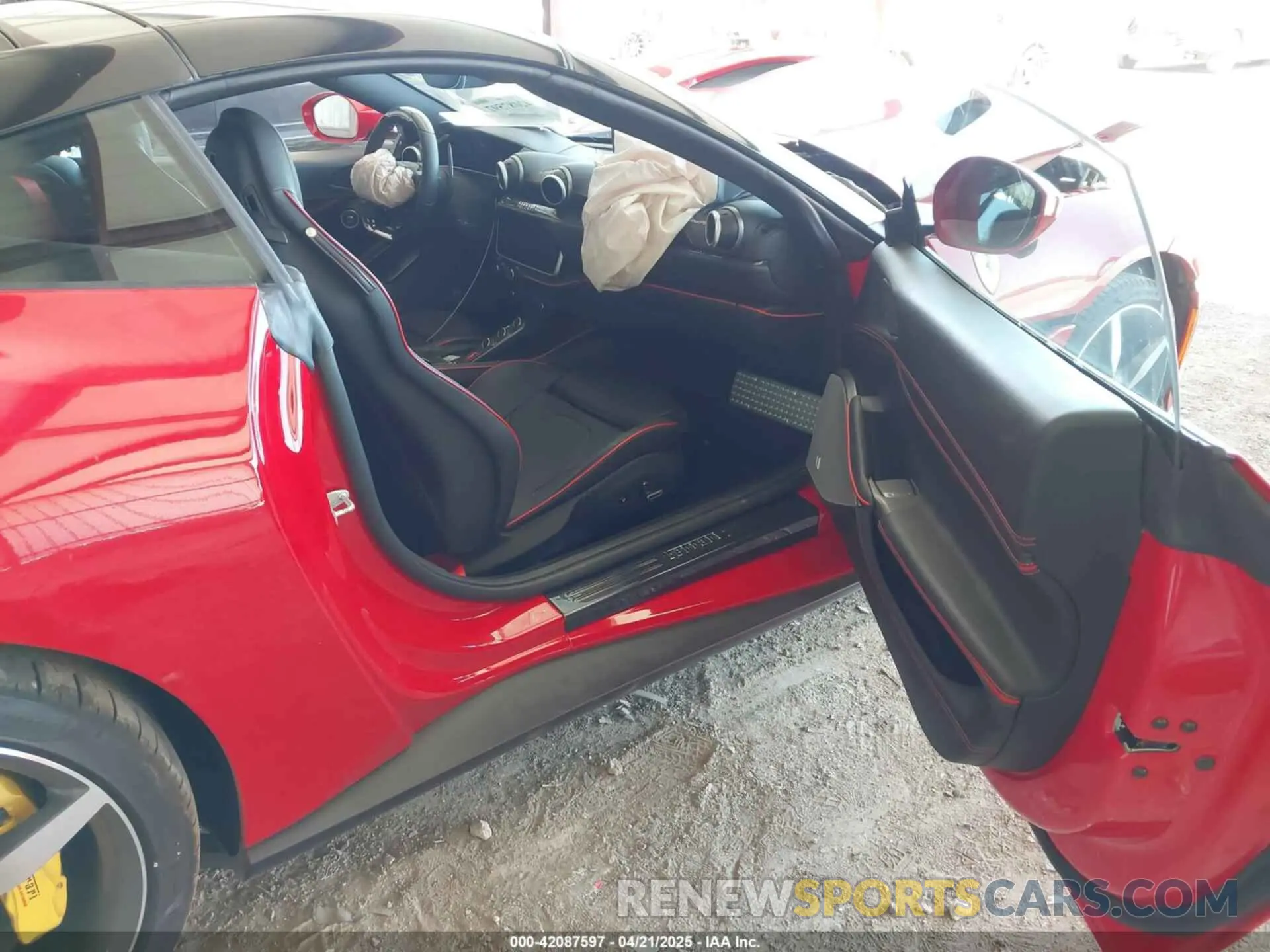 5 Photograph of a damaged car ZFF02RPA6P0299535 FERRARI PORTOFINO M 2023