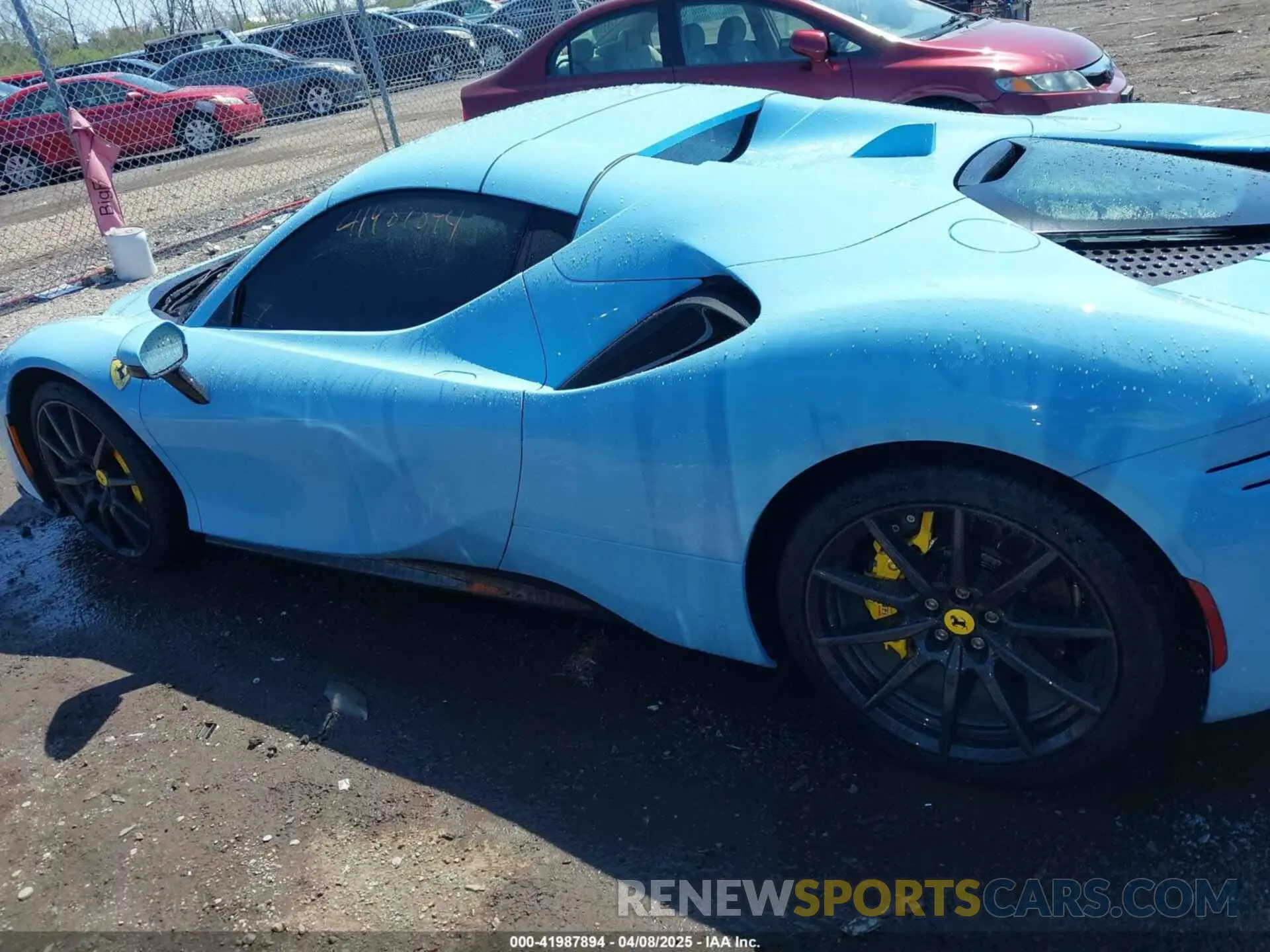 14 Photograph of a damaged car ZFF96NMA1R0310002 FERRARI SF90 SPIDER 2024