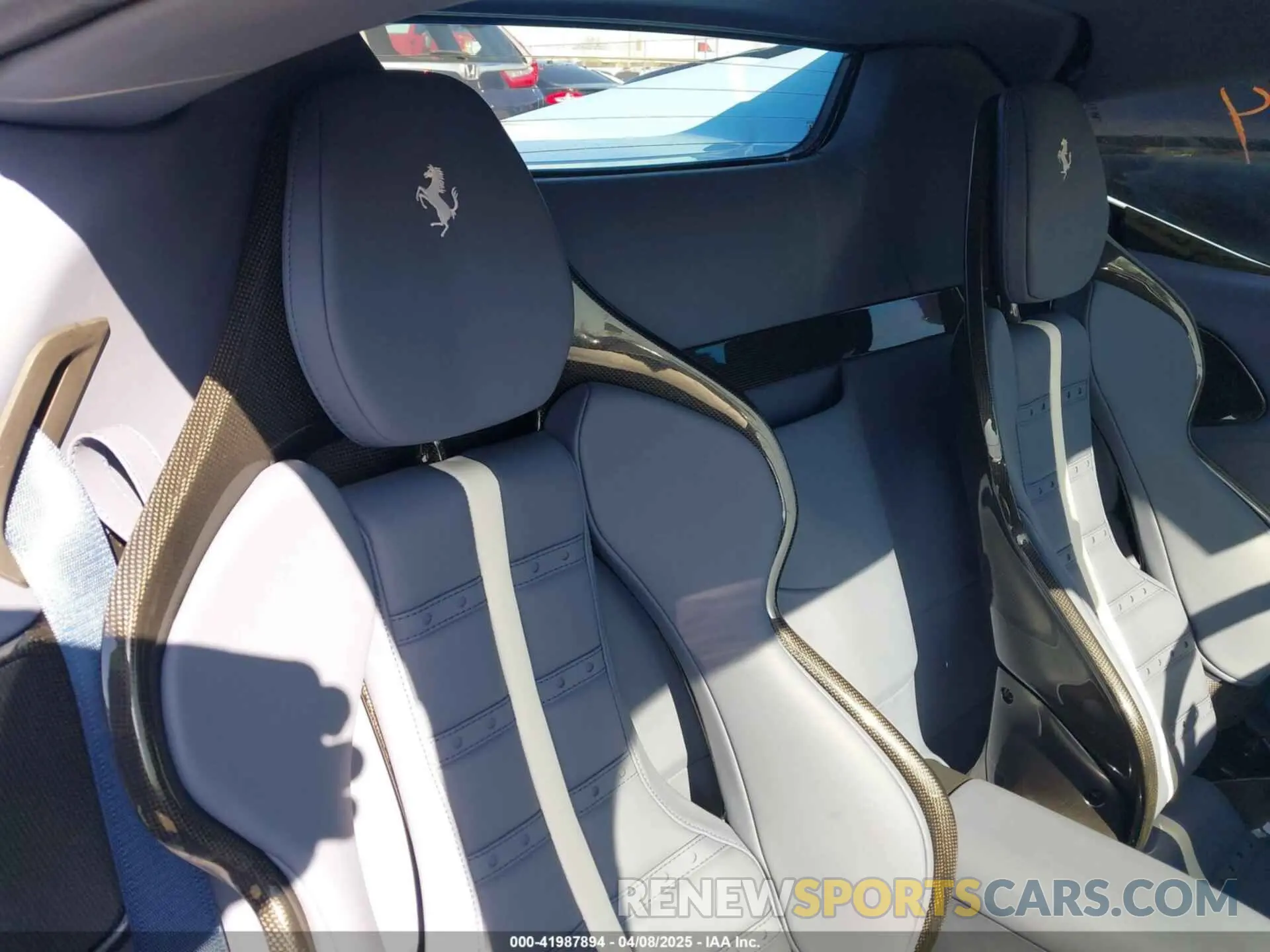 8 Photograph of a damaged car ZFF96NMA1R0310002 FERRARI SF90 SPIDER 2024