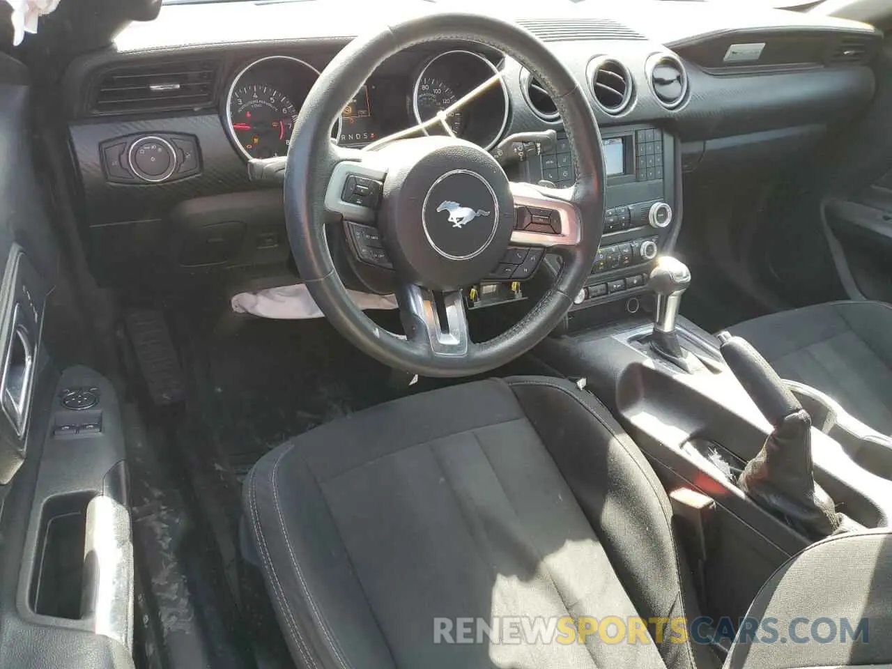 8 Photograph of a damaged car 1FA6P8TH0K5168688 FORD ALL Models 2019