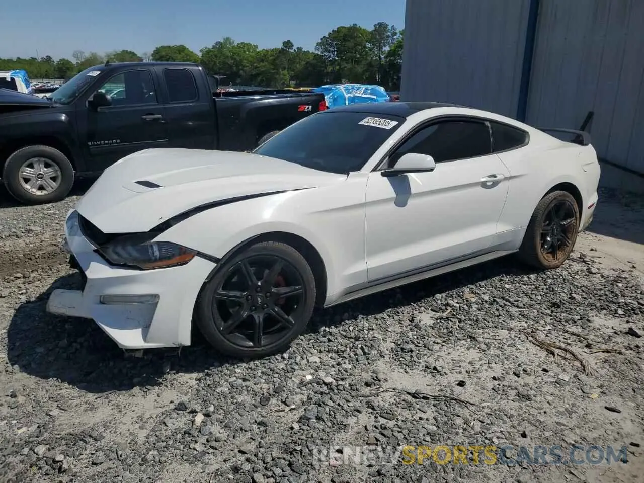 1 Photograph of a damaged car 1FA6P8TH1K5135831 FORD ALL Models 2019
