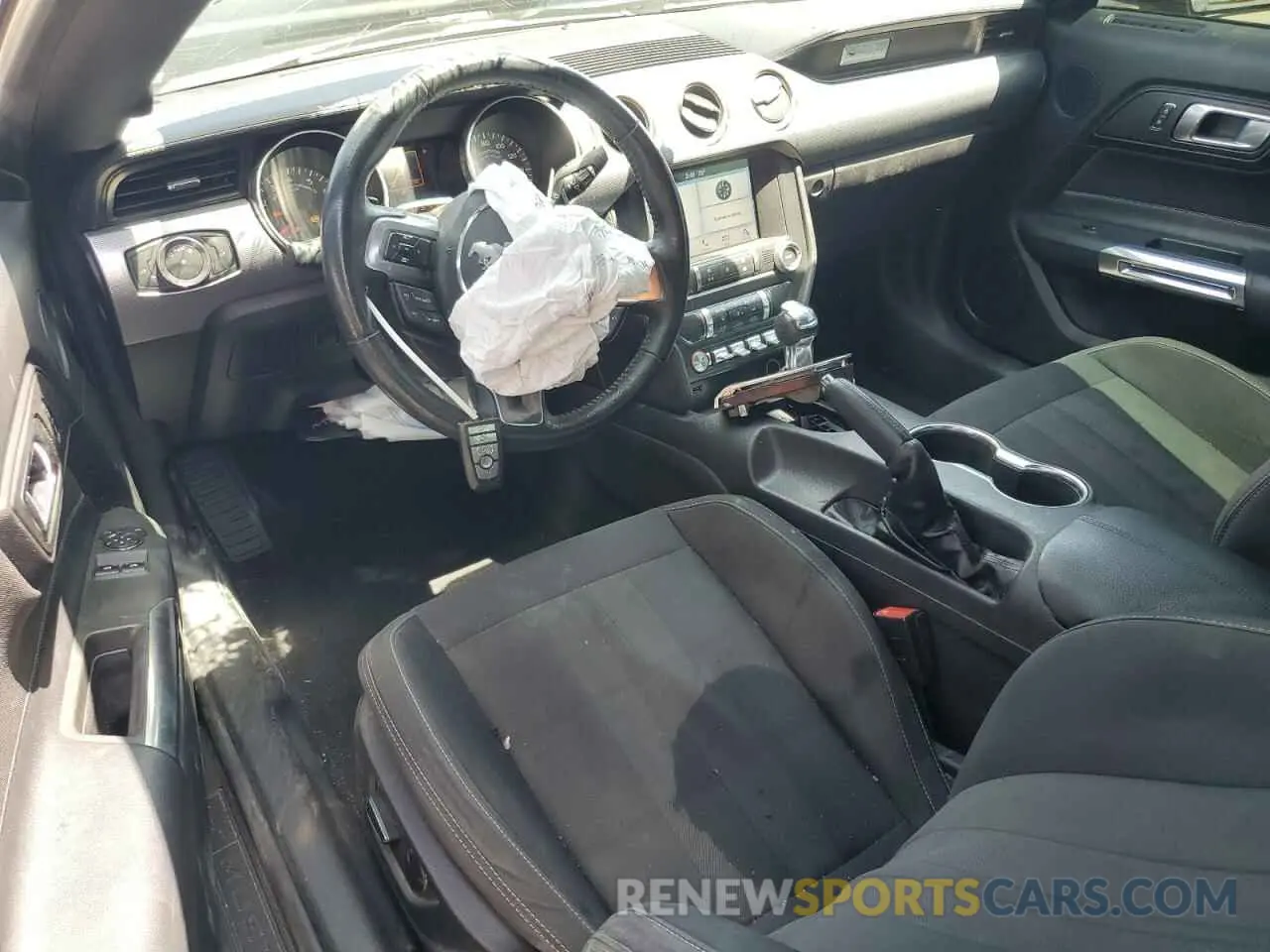 8 Photograph of a damaged car 1FA6P8TH1K5178338 FORD ALL Models 2019
