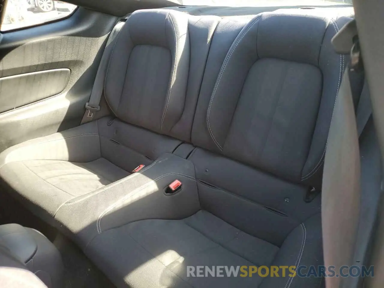 10 Photograph of a damaged car 1FA6P8TH3K5142019 FORD ALL Models 2019