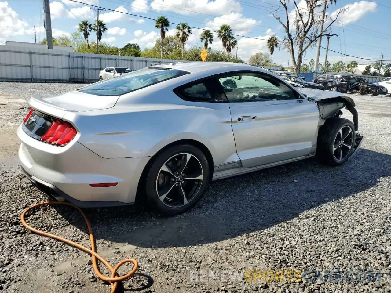 3 Photograph of a damaged car 1FA6P8TH3K5142019 FORD ALL Models 2019