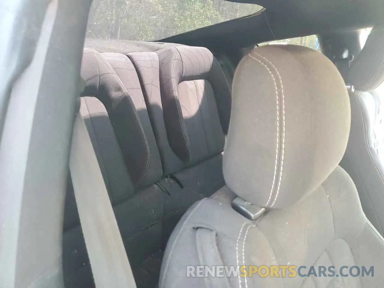 10 Photograph of a damaged car 1FA6P8TH3K5162786 FORD ALL Models 2019