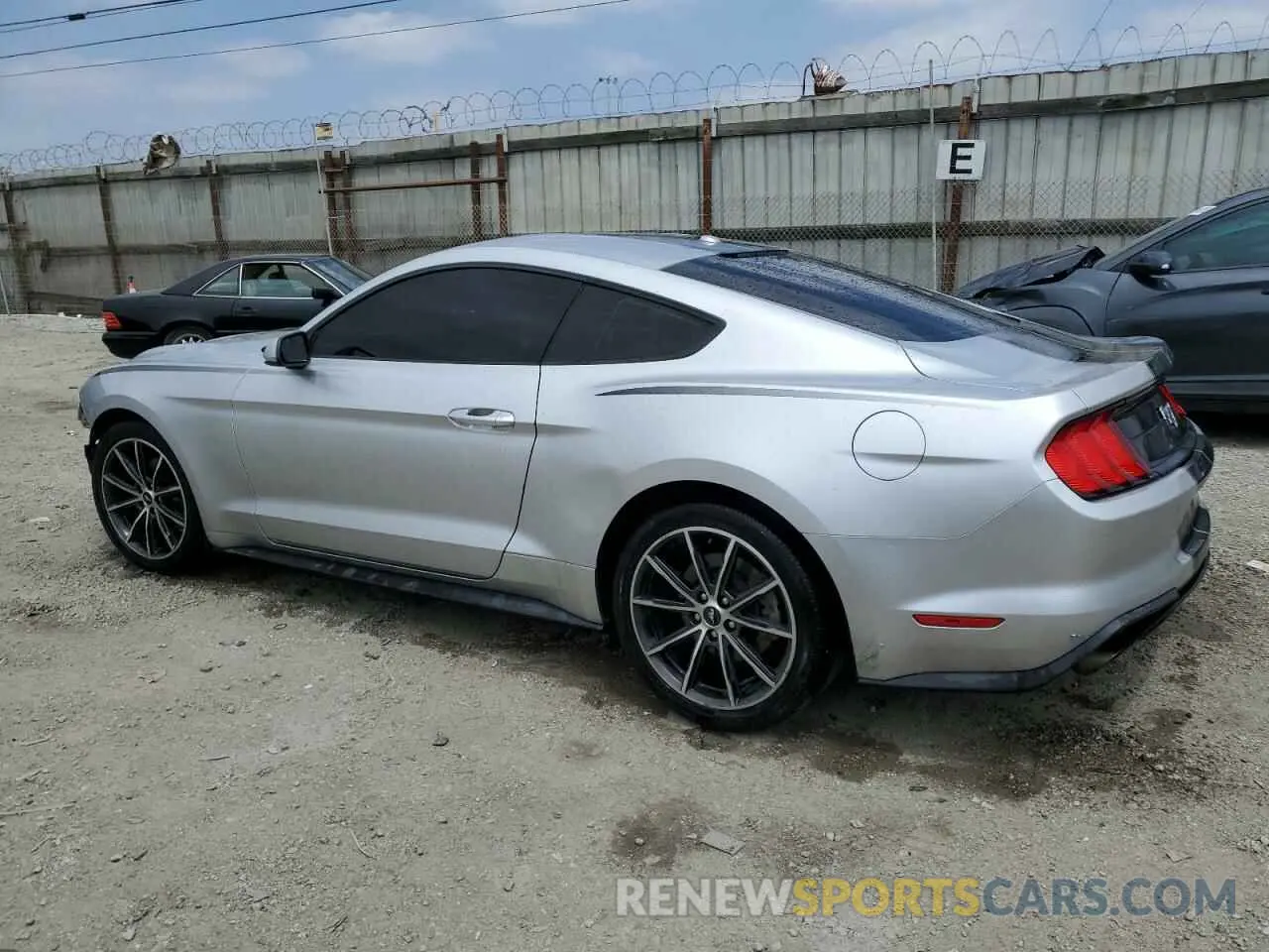 2 Photograph of a damaged car 1FA6P8TH4K5161291 FORD ALL Models 2019