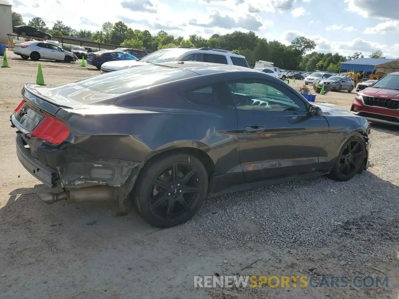 3 Photograph of a damaged car 1FA6P8TH4K5168175 FORD ALL Models 2019