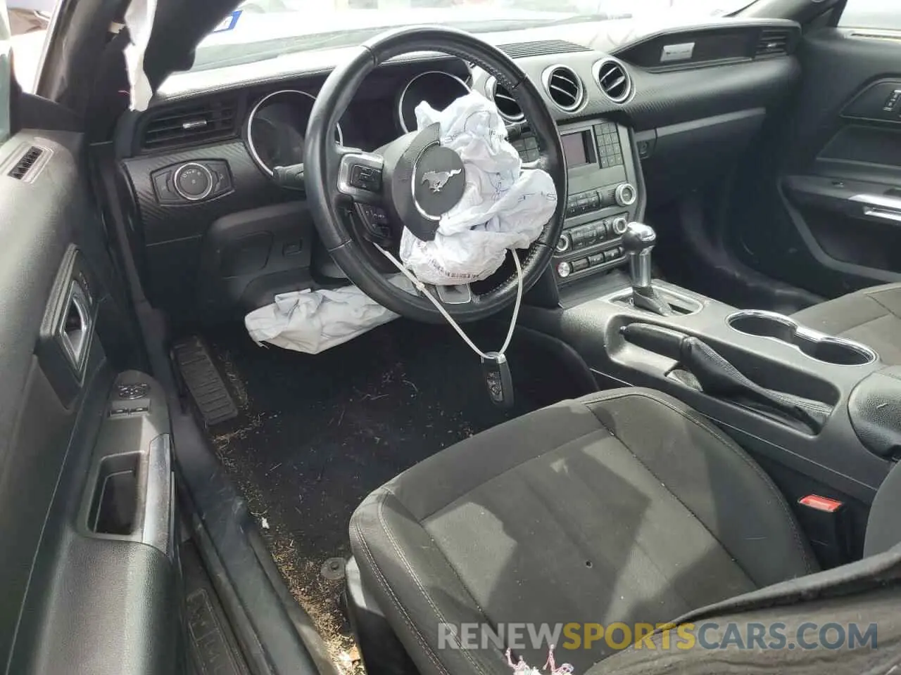 8 Photograph of a damaged car 1FA6P8TH4K5168662 FORD ALL Models 2019