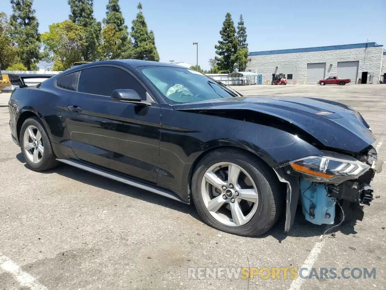 4 Photograph of a damaged car 1FA6P8TH4K5181380 FORD ALL Models 2019