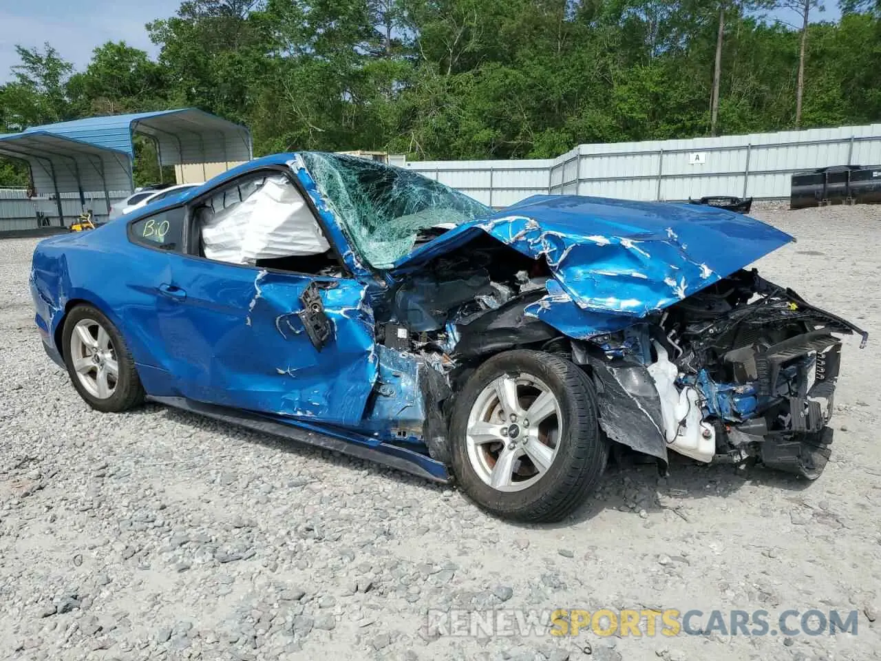 4 Photograph of a damaged car 1FA6P8TH4K5196977 FORD ALL Models 2019